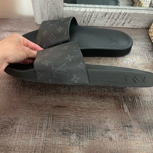 Authentic LV mens slides